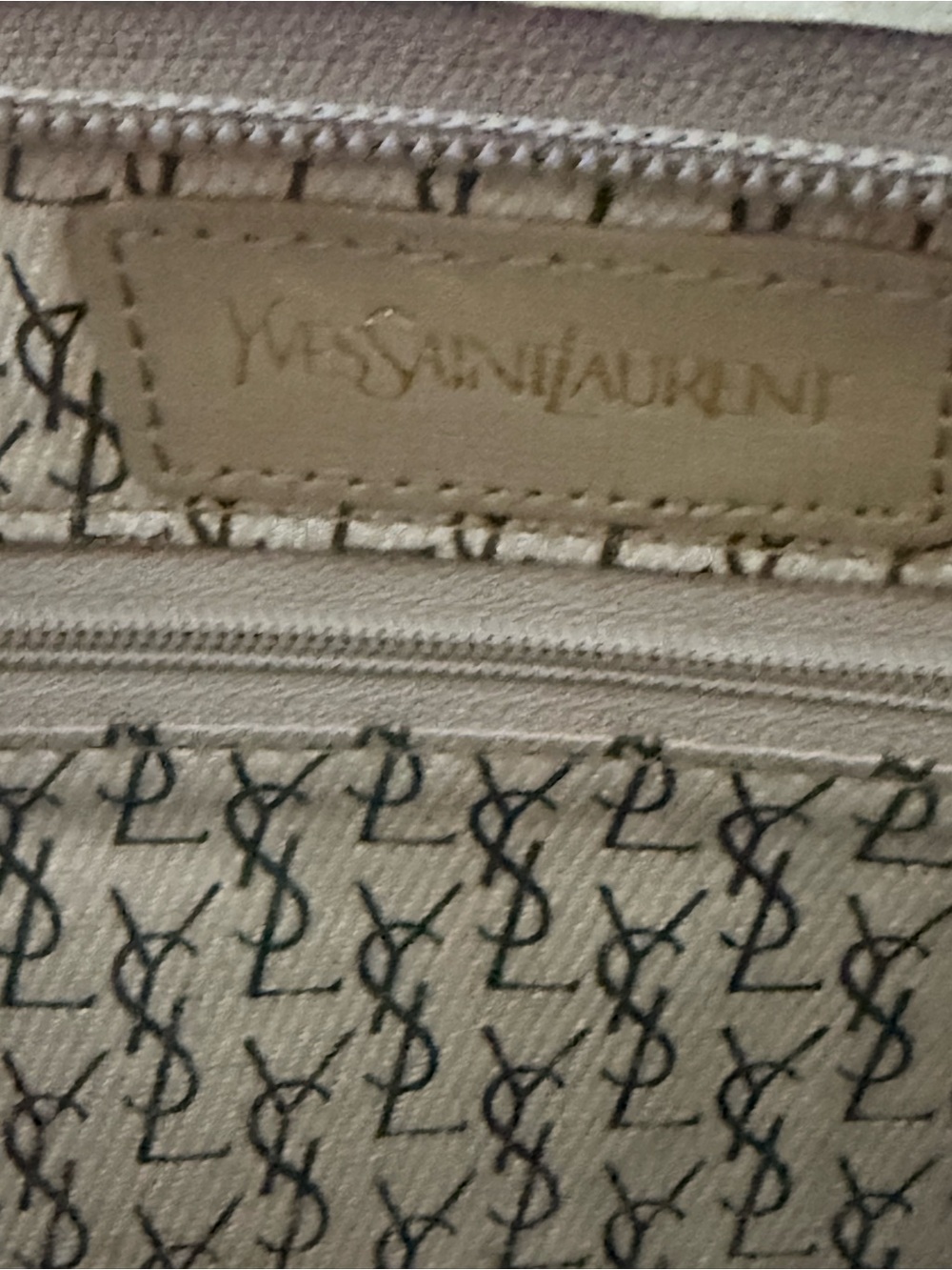 Vintage YSL Yves Saint Laurent Giraffe Print Taupe Gray Canvas Clutch Pouch - Picture 7 of 16